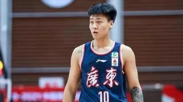 精品卡一卡卡2卡3网站